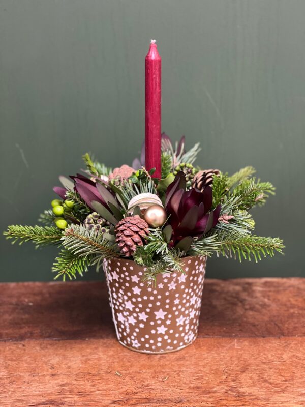 Classic Christmas Candle Pot - great as a gift or for your festive table